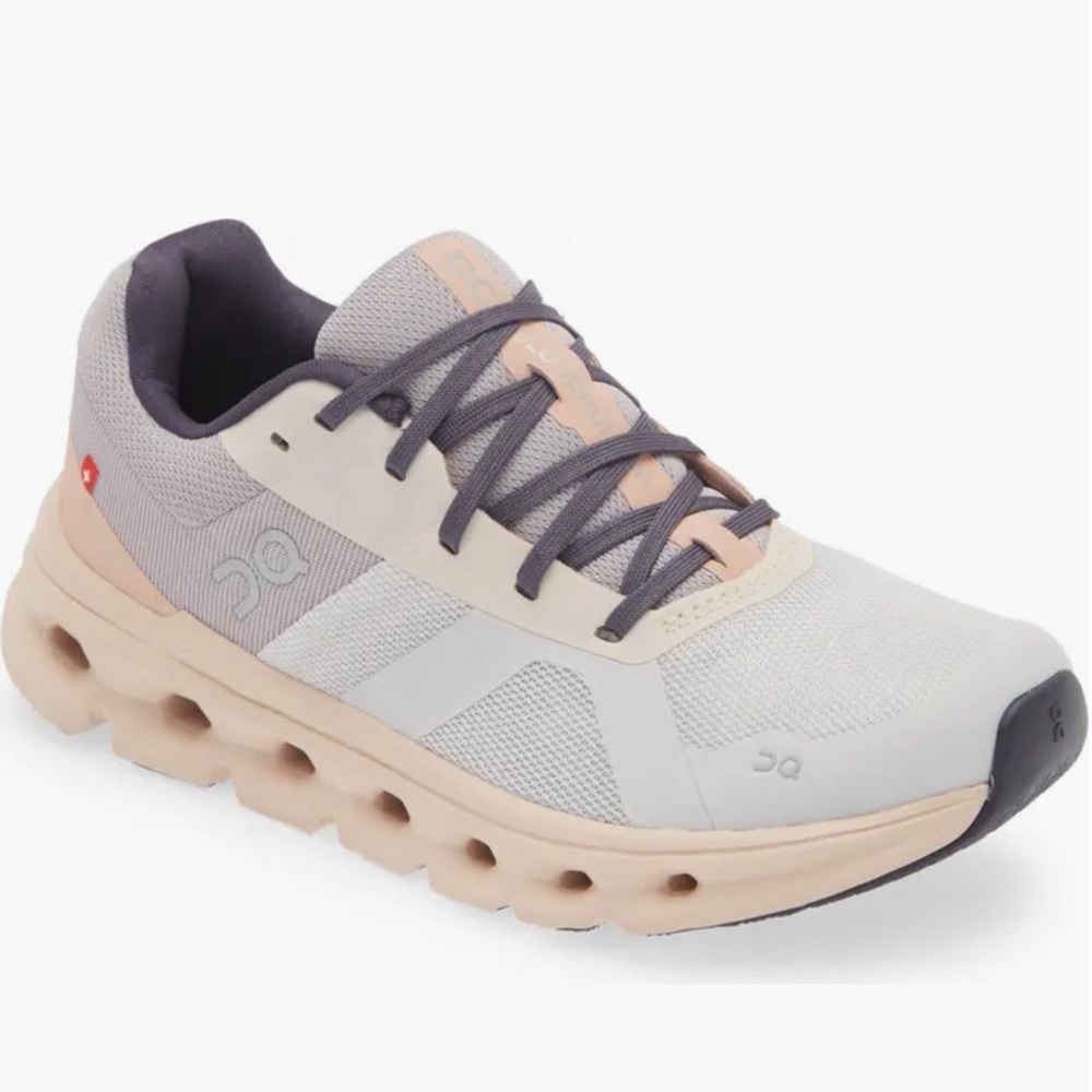 On Running Cloudrunner Running Shoe (Women’s 9) Frost/Fade